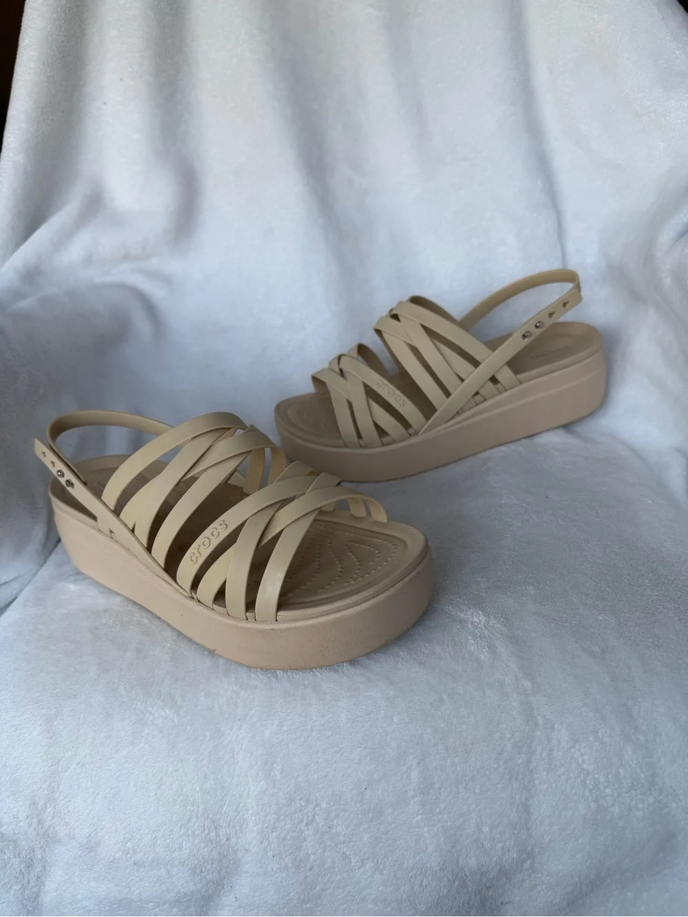 Crocs Women's Brooklyn Strappy Low Wedges Size 9